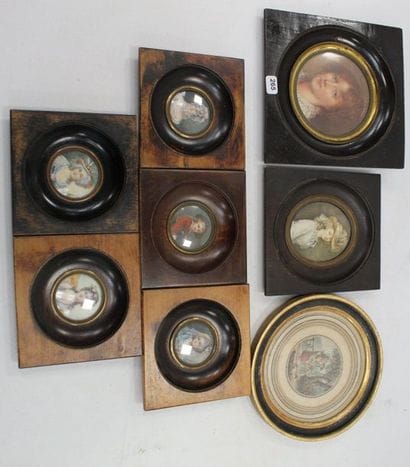 Réunion de huit MINIATURES, représentant...