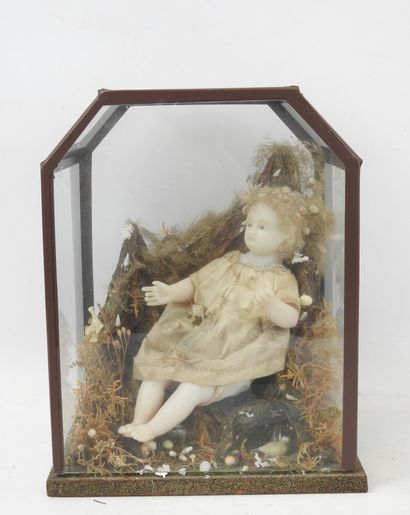 ENFANT Jésus en cire dans un décor, sous...