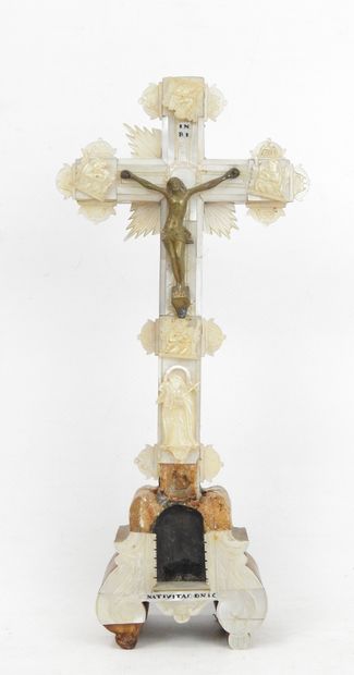 CROIX DE JERUSALEM en bois et plaquette de...