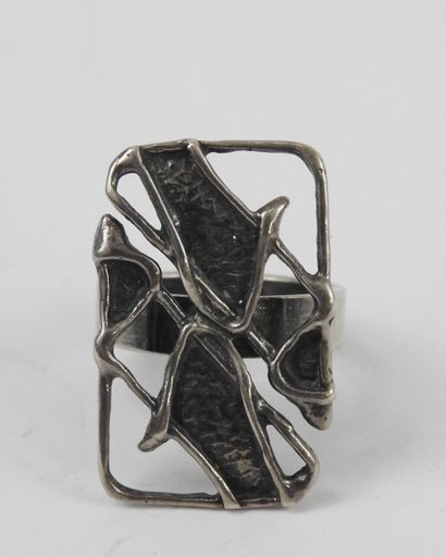 BAGUE en argent (925/1000), création contemporaine,...