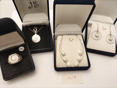 LOT en argent (925 millièmes) orné d' « œil...