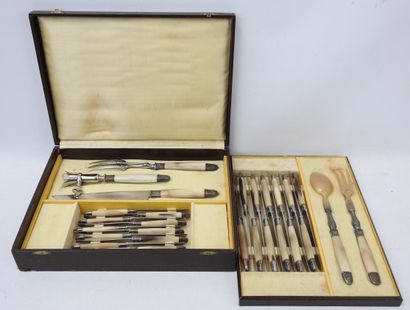 APOLLO: Ménagère en métal de 24 couteaux...