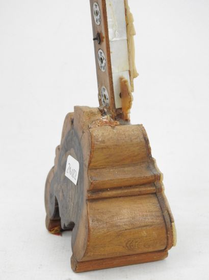 CROIX DE JERUSALEM en bois et plaquette de...