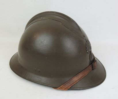 FRANCE. Casque Adrian modèle 1926 d'infanterie...