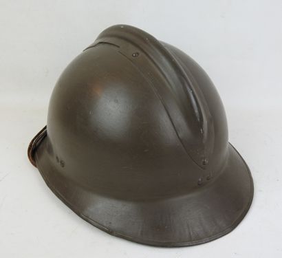 FRANCE. Casque Adrian modèle 1926 d'infanterie...