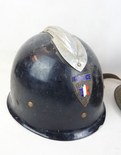 FRANCE. Casque modèle 1951 daté 1953, complet...