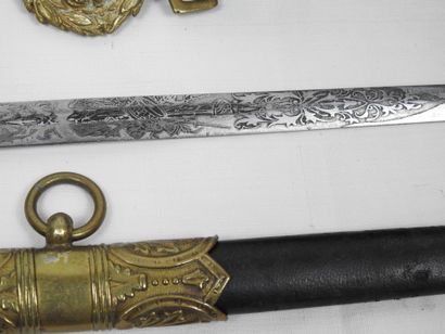 ITALIE. Sabre d'officier de marine, fusée...