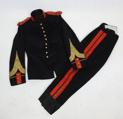 FRANCE Tunic, model 1893, of a reenlisted...