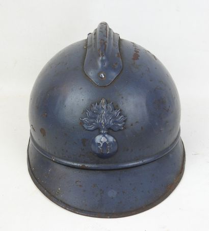 FRANCE. Casque Adrian M15 d'infanterie en...