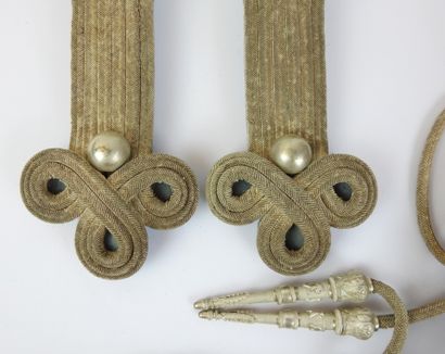 FRANCE. Aiguillettes d'officier d'état-major...