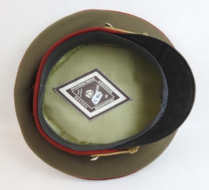 URSS. Casquette d'officier d'infanterie soviétique...