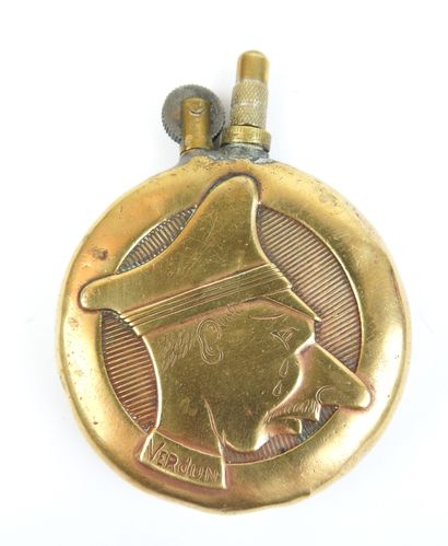 
FRANCE. Grand briquet circulaire Kronprinz,...