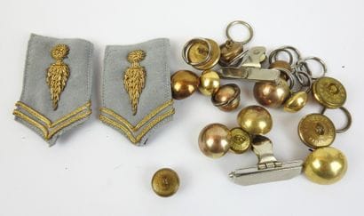 FRANCE. Pair of skirmisher officer's collar...