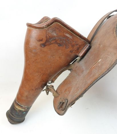 FRANCE. Paire de fontes à pistolet d'officier...