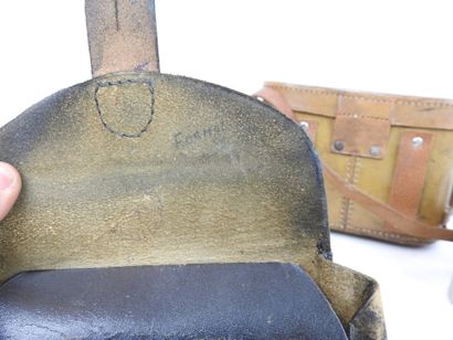 FRANCE. Cartouchière Lebel en cuir noir de...