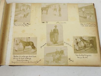 
ALBUM PHOTO. Album d'un officier de spahis...