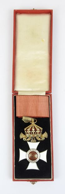 BULGARIE. Ordre de St Alexandre, croix de...