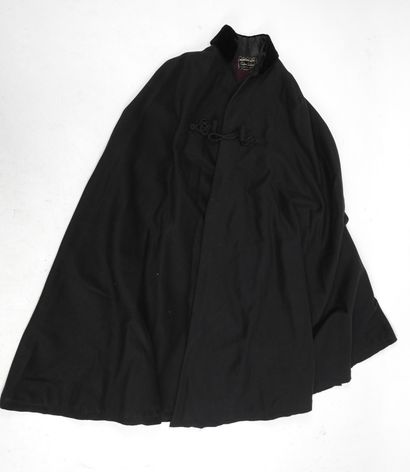 ETATS-UNIS. Cape d'officier de marine américaine...