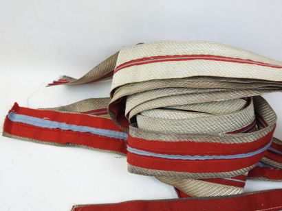 FRANCE. Lot de 3 paires de bandes de pantalon...
