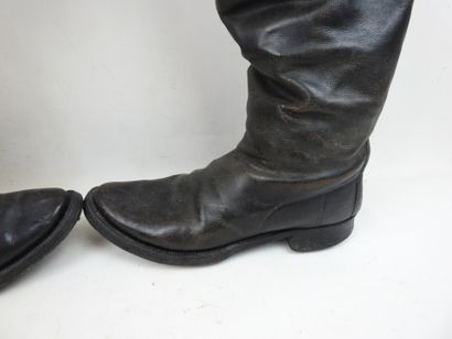FRANCE. Paire de bottes de cavalerie hautes...