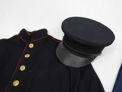 ETATS-UNIS. Tenue de sortie de Marine de...
