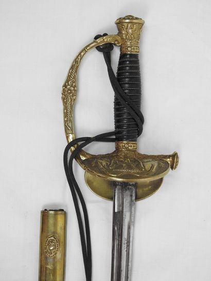 FRANCE. Epée modèle 1816 à ciselure d'officier...