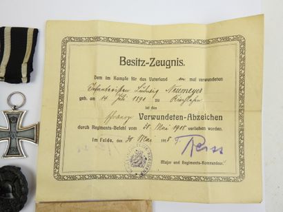 BAVIERE. Wooden box covered with black percaline...