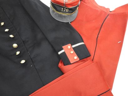 FRANCE. Uniforme d'un adjudant du 170e d'infanterie...