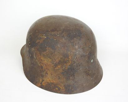 ESPAGNE. Casque modèle Z-42 des troupes républicaines...