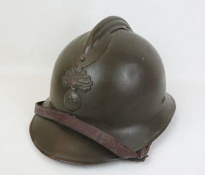 FRANCE. Casque Adrian modèle 1926 d'infanterie...