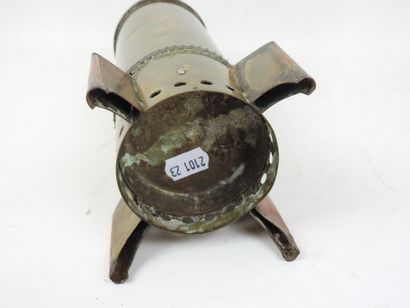 FRANCE. Bouteille en verre recouverte de...