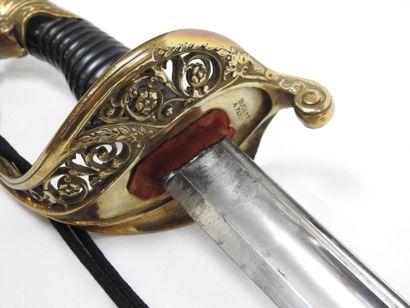 FRANCE. Sabre d'officier d'infanterie modèle...