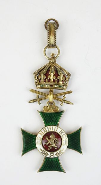 BULGARIE. Ordre de St Alexandre, croix de...