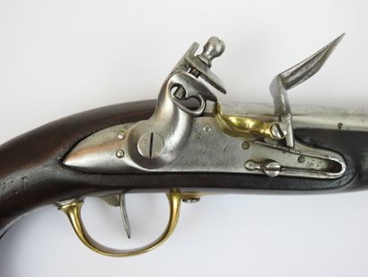 FRANCE. Pistolet à silex de cavalerie modèle...