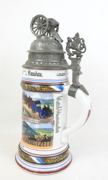 ALLEMAGNE. Chope de réserviste en porcelaine...