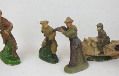 JOUETS. JRD, suite de 13 figurines en composition...