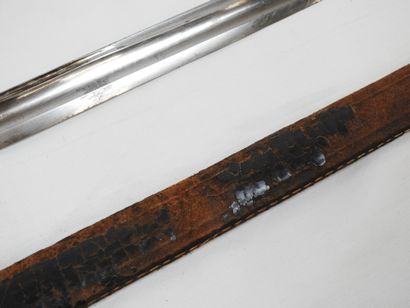 FRANCE. Sabre d'officier d'infanterie modèle...