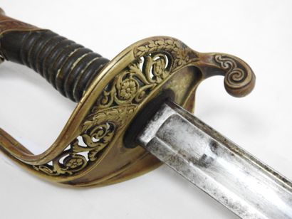 FRANCE. Sabre d'officier d'infanterie modèle...
