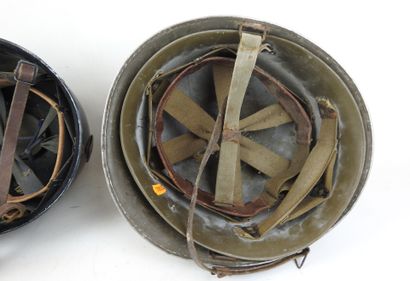 FRANCE. Casque modèle 1951 daté 1953, complet...