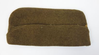 FRANCE. Bonnet de police modèle 1918 de sergent-chef...