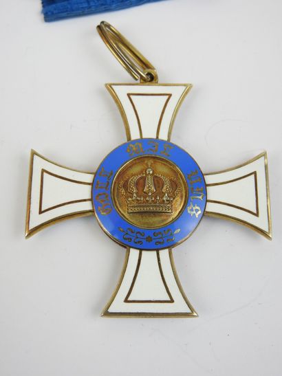 PRUSSE. Ordre royal de la couronne, croix...