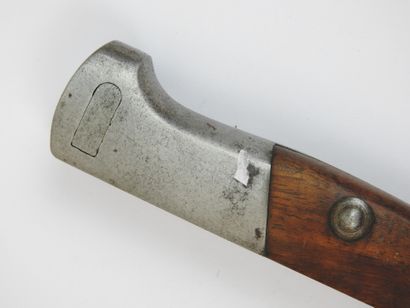 BRESIL. Baïonnette modèle 1934, lame signée...