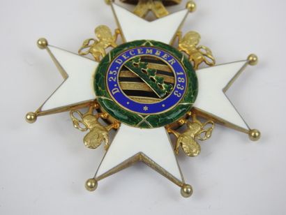 SAXE. Ordre de la maison Ernestine, croix...