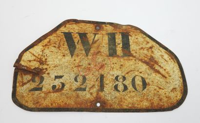 ALLEMAGNE. Plaque de moto en métal immatriculée...