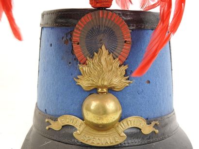 FRANCE. Shako modèle 1872 d'élève de St Cyr,...