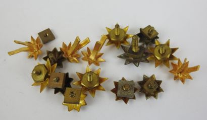 ALLEMAGNE. Lot de 15 étoiles de fixation...
