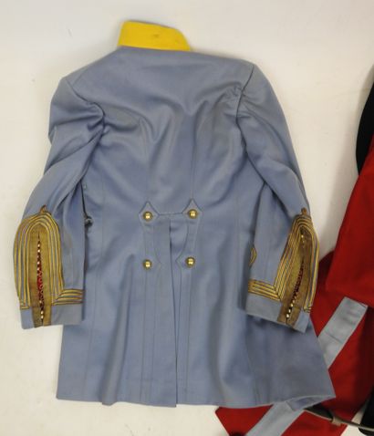 FRANCE. 4th RTT battalion commander's uniform,...