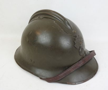 FRANCE. Casque Adrian modèle 1926 d'infanterie...