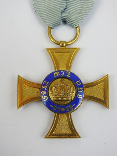 PRUSSE. Ordre royal de la couronne, croix...