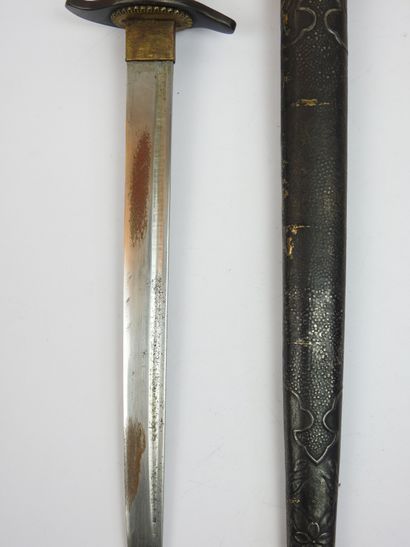 JAPON. Dague d'officier de la marine impériale...